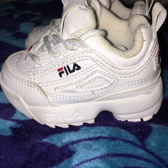 Fila Toddler Sneakers - Picture 2 of 6
